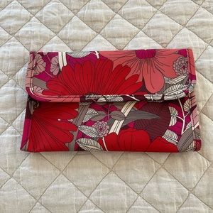 NWOT! Vera Bradley Make Up Brush Traveler